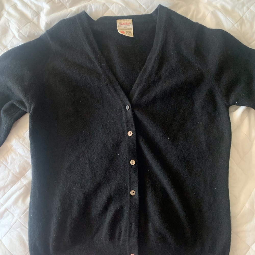 Elegant vintage Black cashmere woman’s Cardigan Sweater